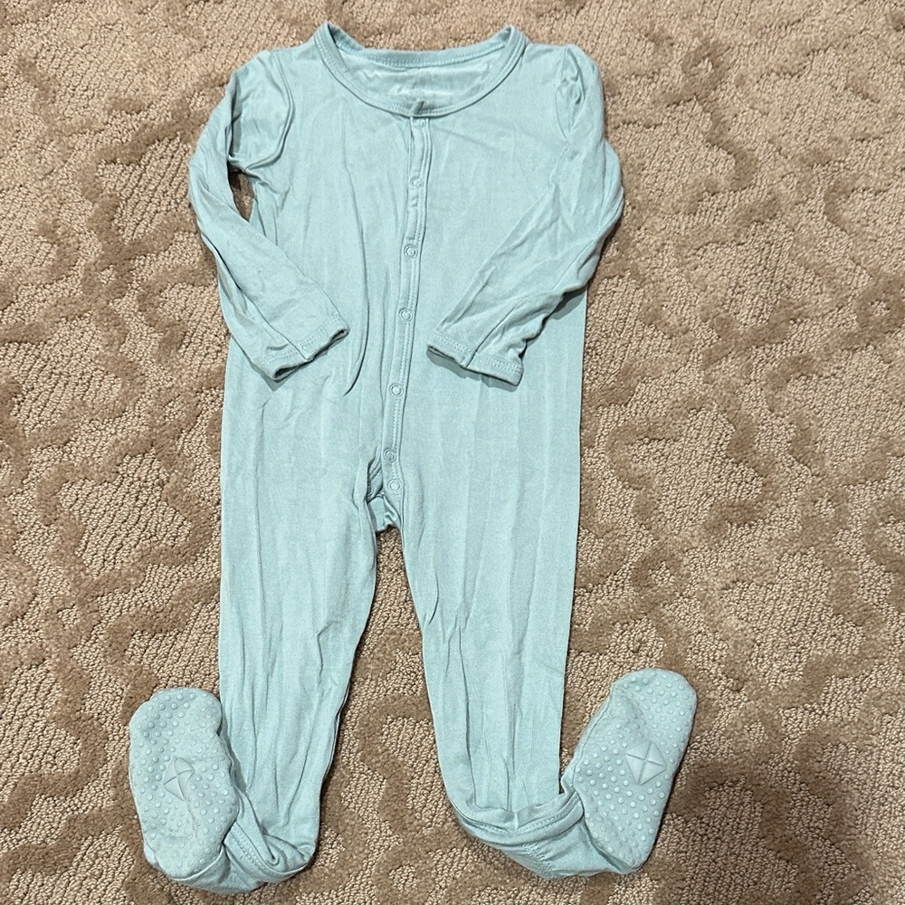 KYTE baby Cozy Blue snap footie